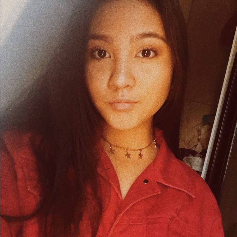 Meet your Posher, Janelle